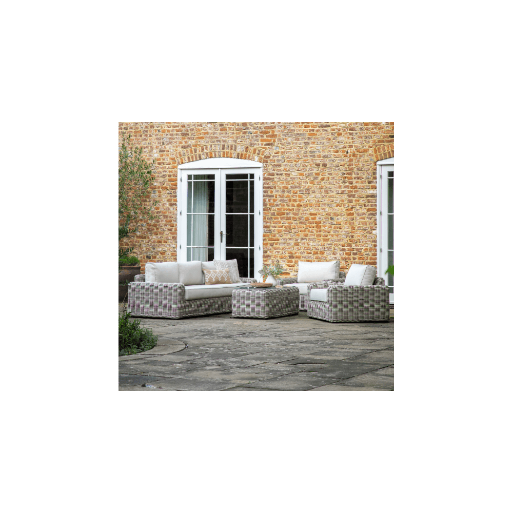 Gallery Interiors  Magusa Lounge Set